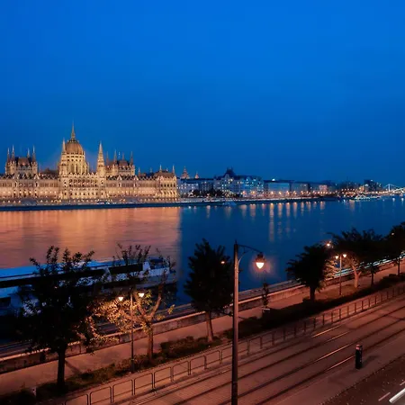 Parliament Panorama